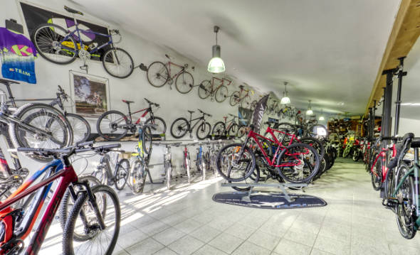 Innenansicht Fahrradgeschäft in Nienbrügge in Schaumburg